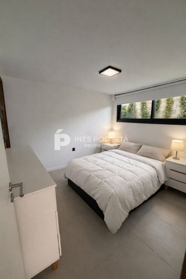 Casa ID.41914 - Venta propiedad moderna con 2 suites y dependencia de servicio