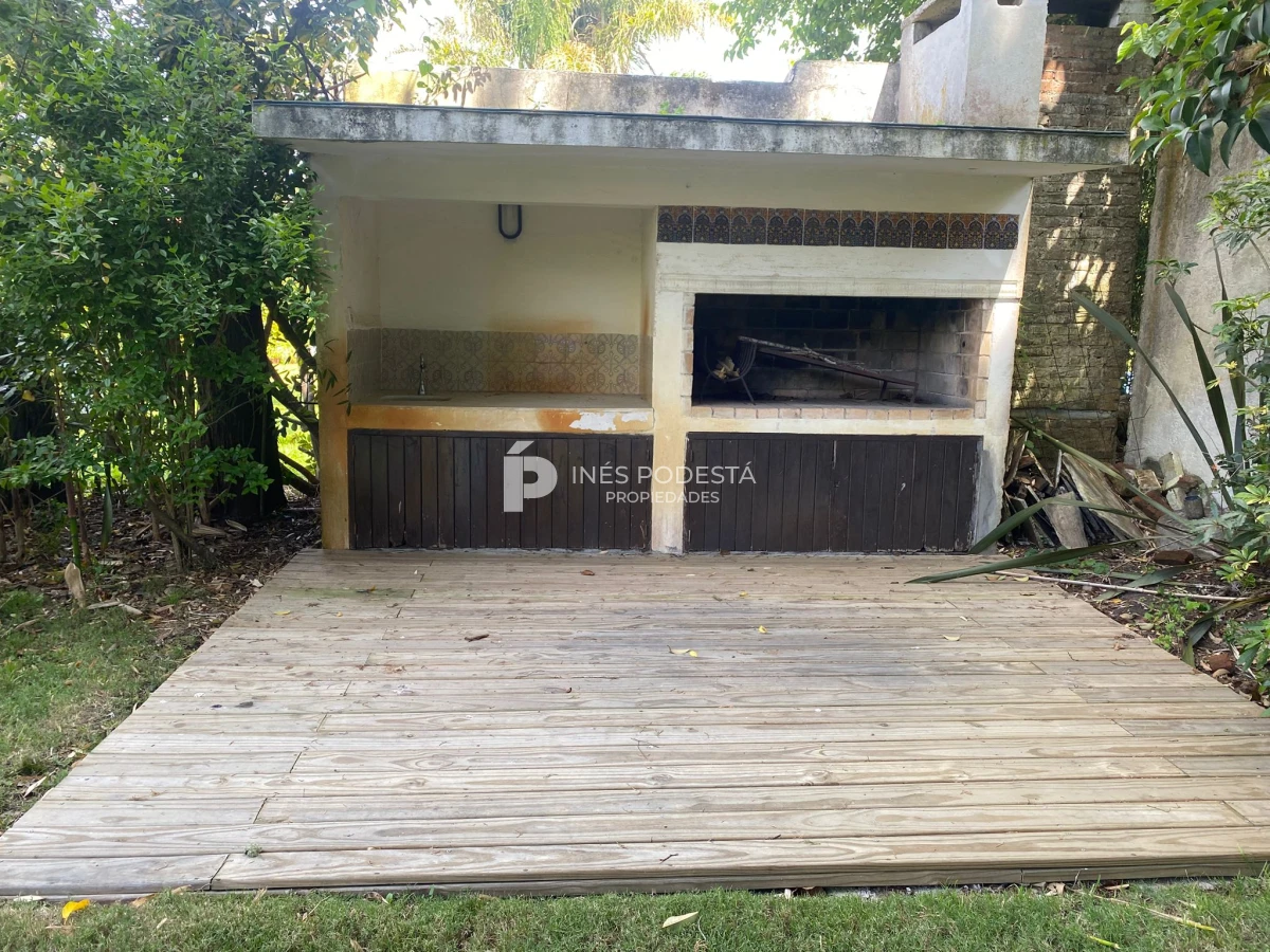 Casa ID.92 - Alquiler 3 dormitorios y dependencia de servicio