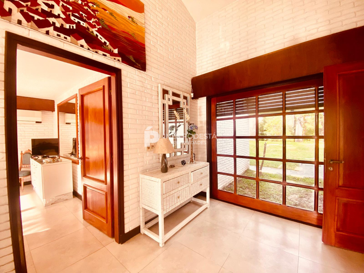 Casa ID.39062 - Alquiler y venta en mansa con 7 dormitorios