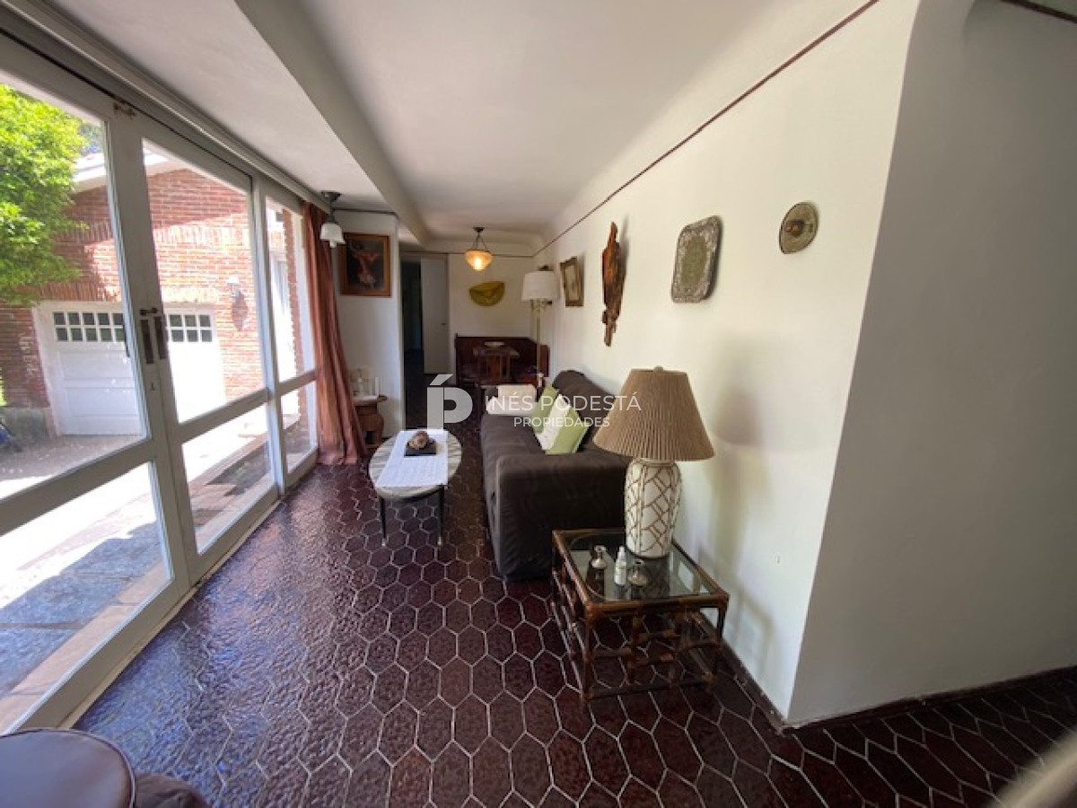 Casa ID.39205 - VENTA CASA EN MANSA DE 5 DORMITORIOS 