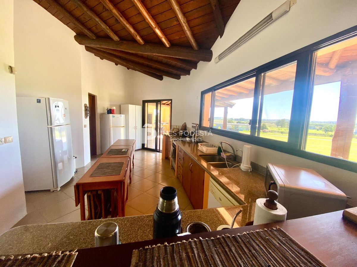 Casa ID.7337 - CASA EN VENTA EN BARRIO PRIVADO EL QUIJOTE 
