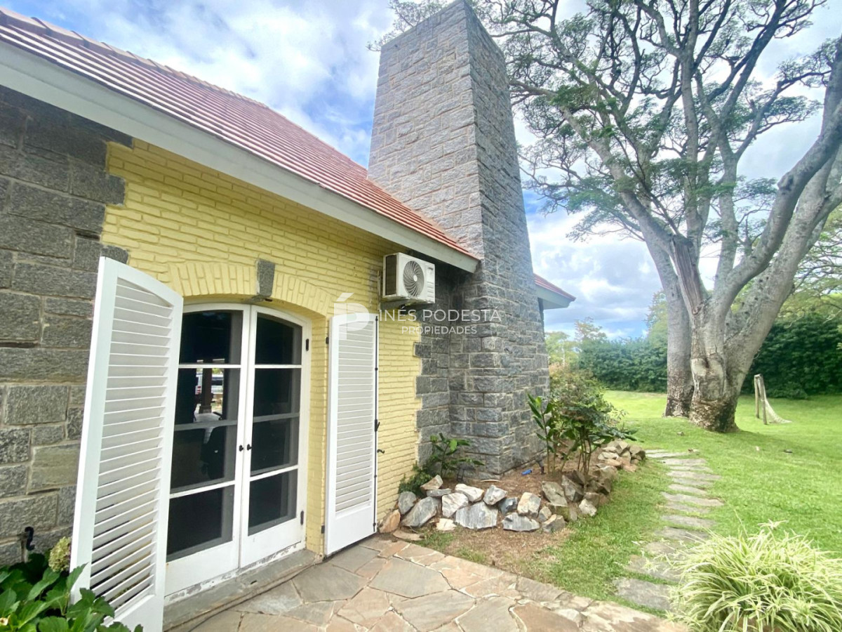 Casa ID.41446 - Venta casa en mansa de 5 dormitorios