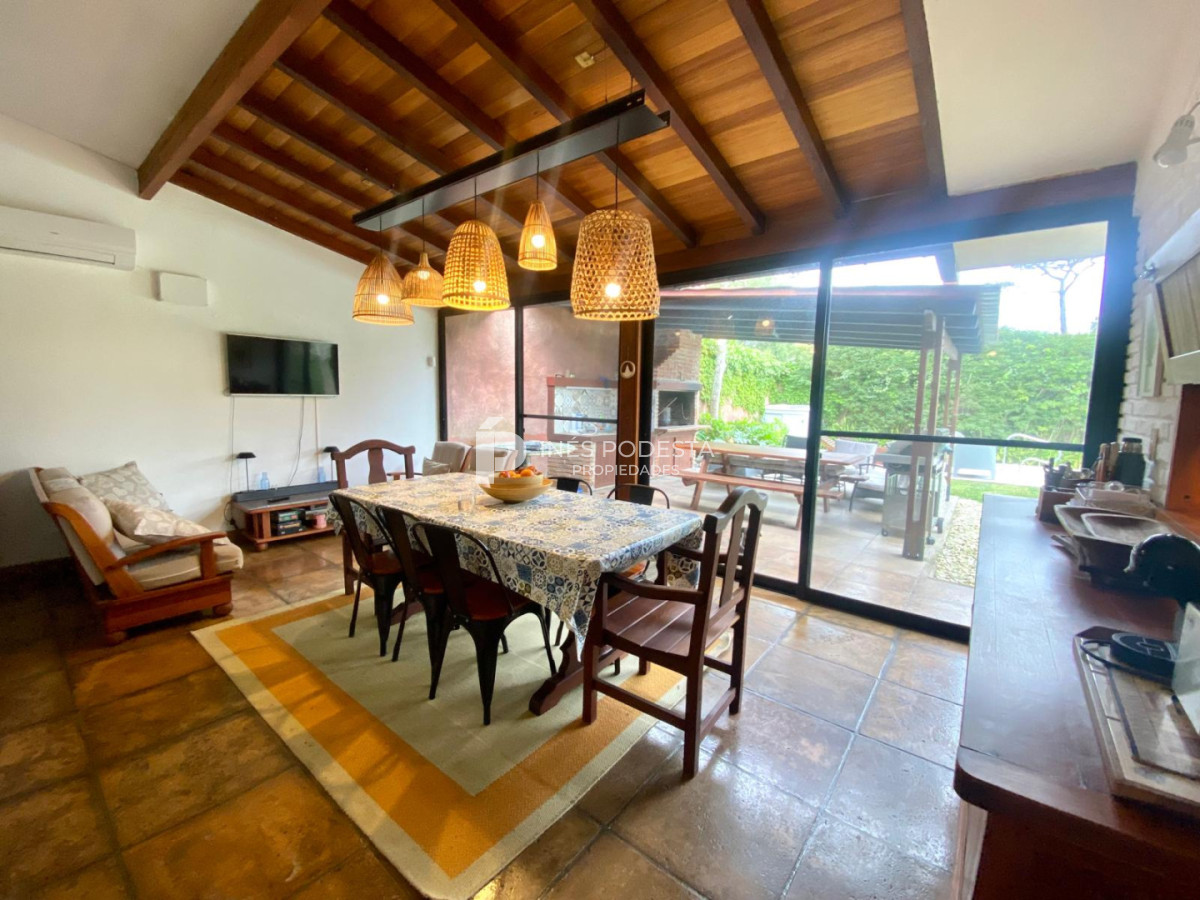 Casa ID.483 - Casa en Mansa de 3 dormitorios en alquiler de temporada