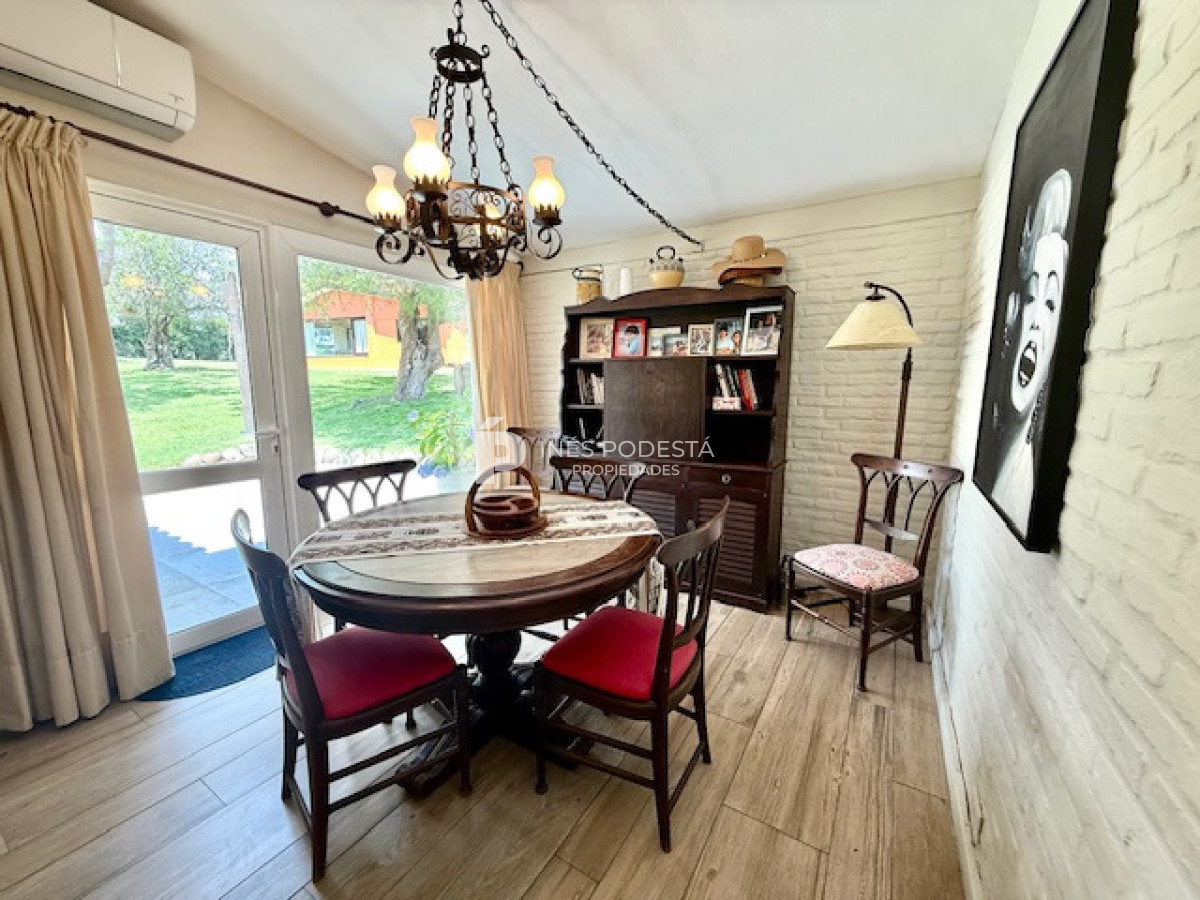 Casa ID.41865 - Alquiler 4 dormitorios y 3 baños