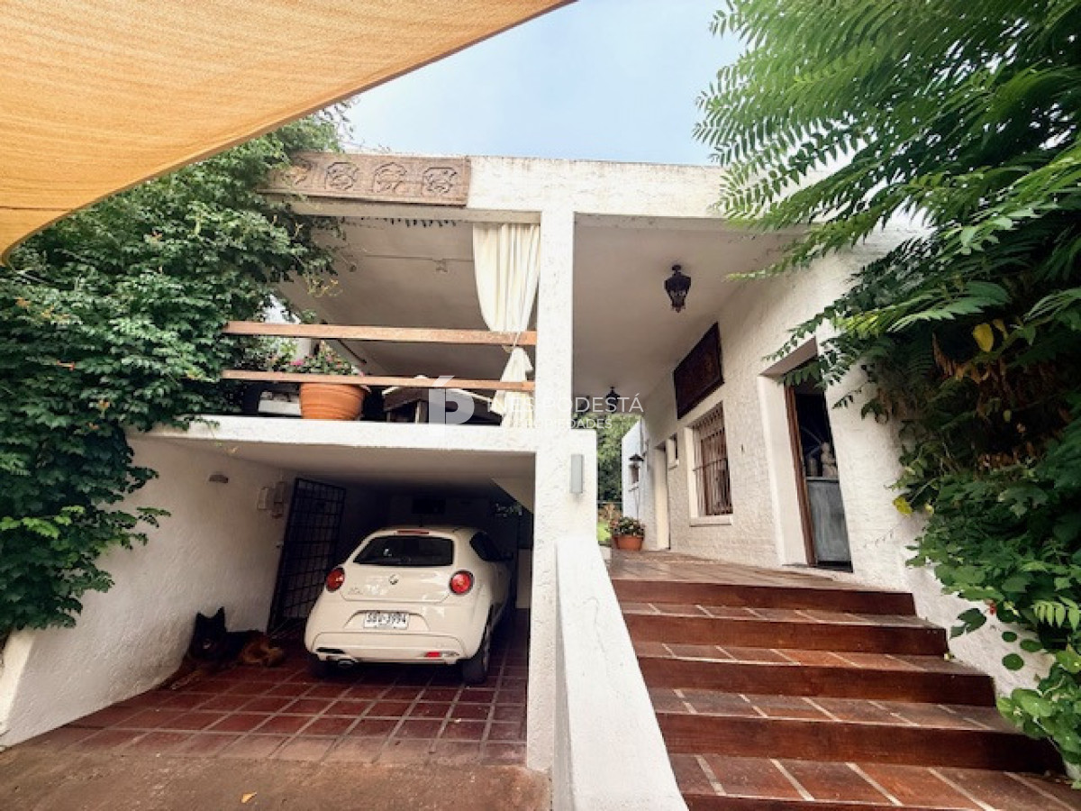 Casa ID.41924 - Se vende estupendo lote con casa