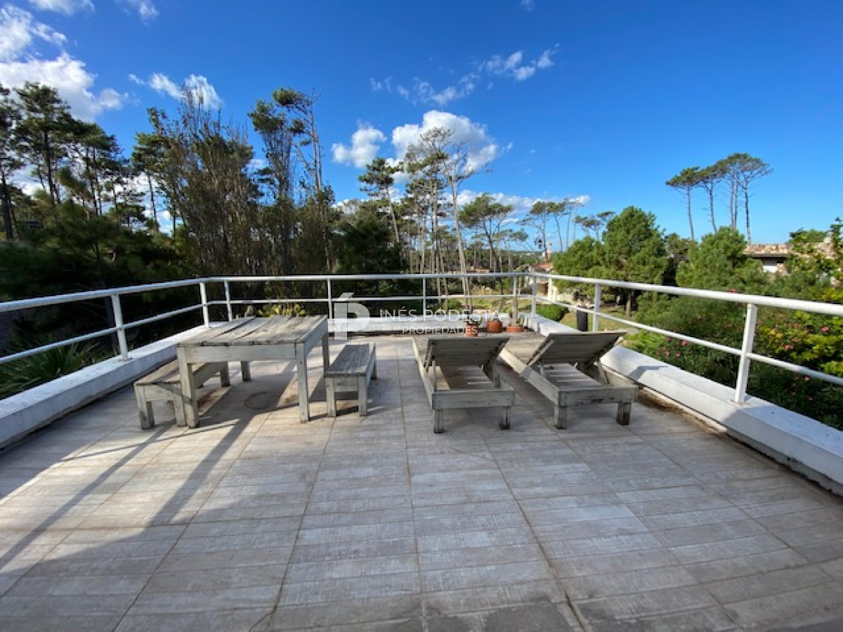 Casa ID.37277 - LAGUNA BLANCA  5 dorm más dependencia de servicio