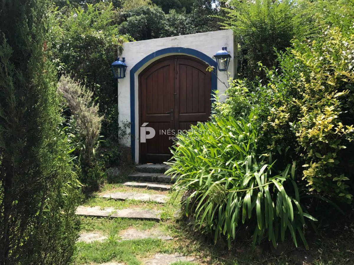 Casa ID.8179 - Av San Pablo con 6 suites y gran piscina