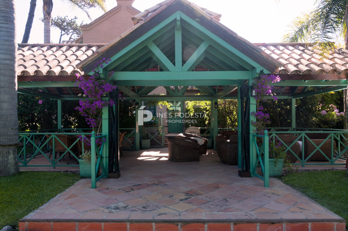 Casa ID.38389 - Alquiler 4 dormitorios