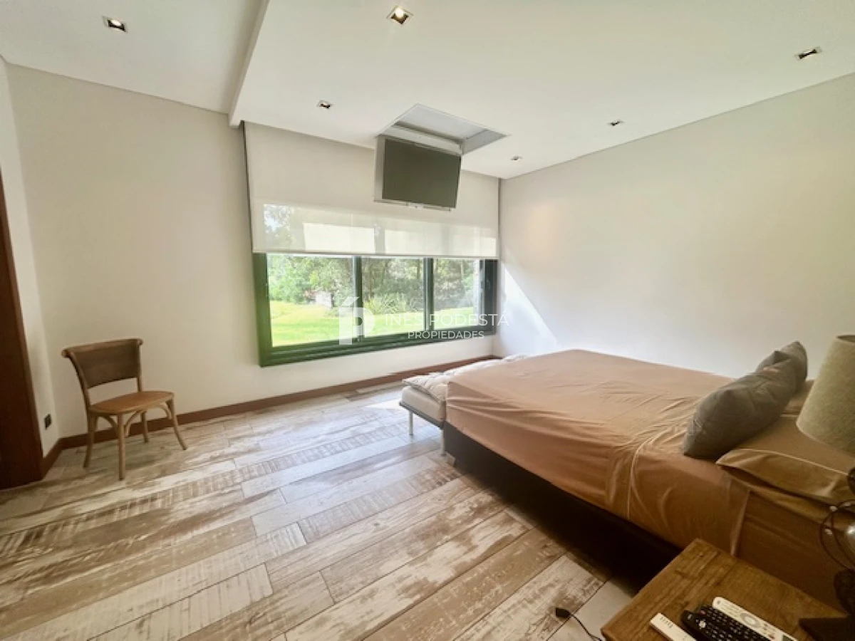 Casa ID.38311 - Venta casa retasada en Solanas Design Village con 4 dorm + estar