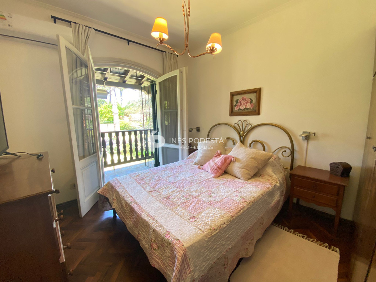Casa ID.6993 - ALQUILER San Rafael, 4 dormitorios