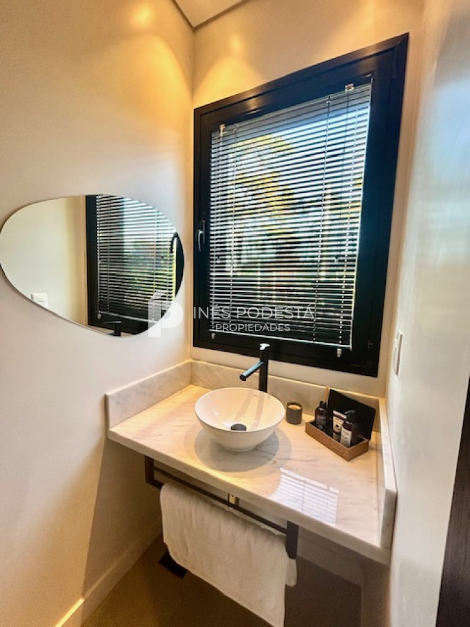 Casa ID.40814 - Alquiler en San Rafael barrio privado 3 dormitorios Punta del Este