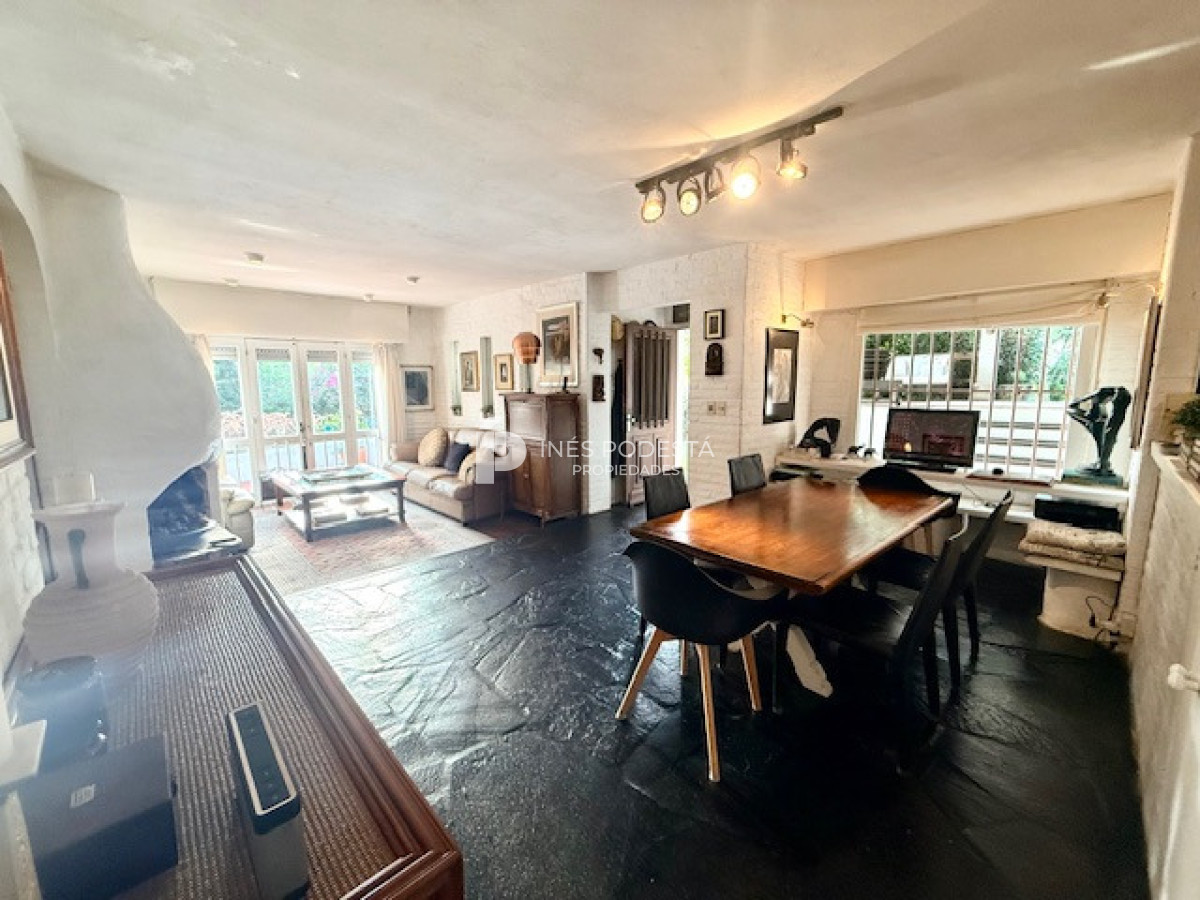 Casa ID.41924 - Se vende estupendo lote con casa