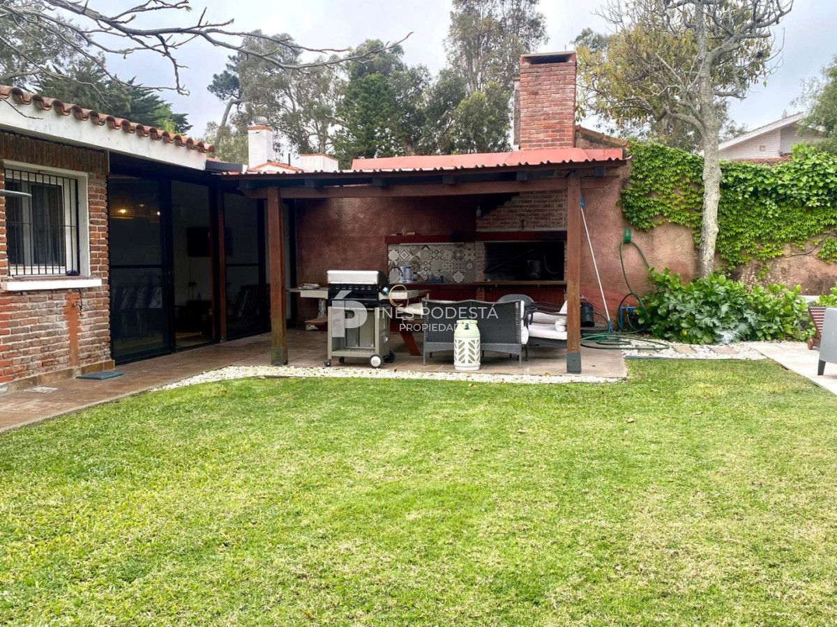 Casa ID.483 - Casa en Mansa de 3 dormitorios en alquiler de temporada