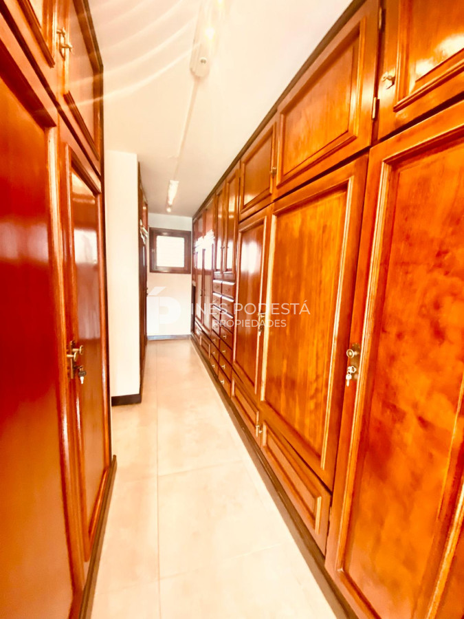 Casa ID.39062 - Alquiler y venta en mansa con 7 dormitorios