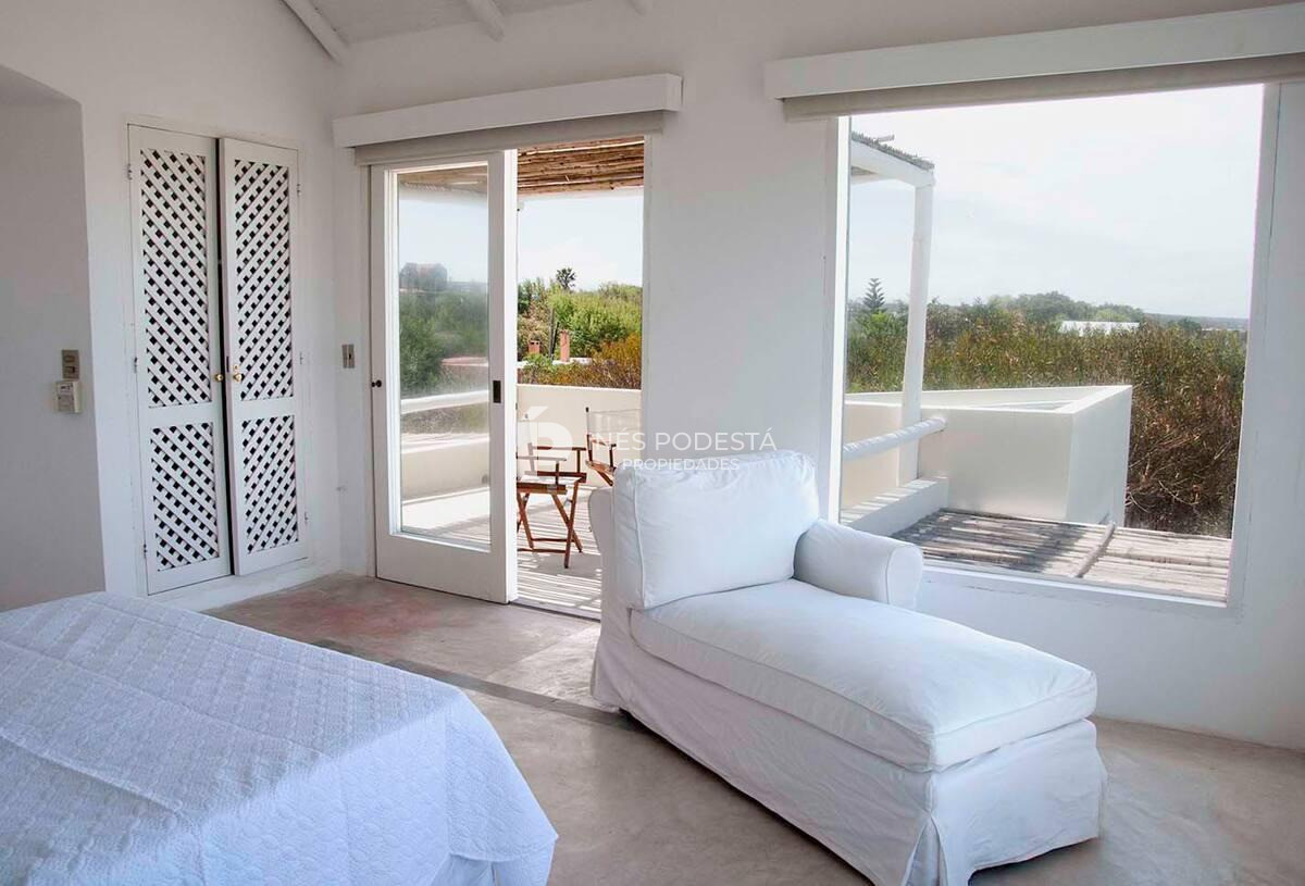 Casa ID.41594 - Venta en Punta Piedras con 2 dormitorios