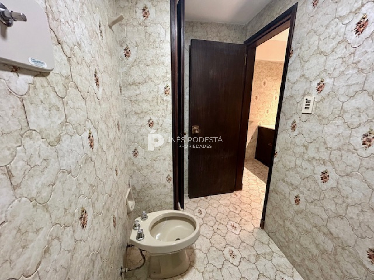 Casa ID.6104 - Venta casa 3 dormitorios y dependencia de servicio