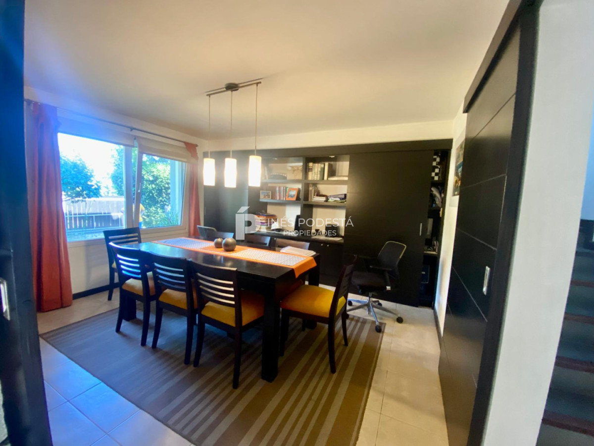 Casa ID.41900 - Casa en venta con 3 dormitorios y 2 baños