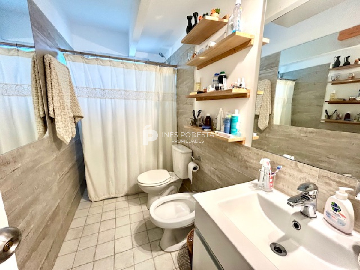 Casa ID.40762 - Venta en mansa con 4 dormitorios más 2 dormitorios exteriores