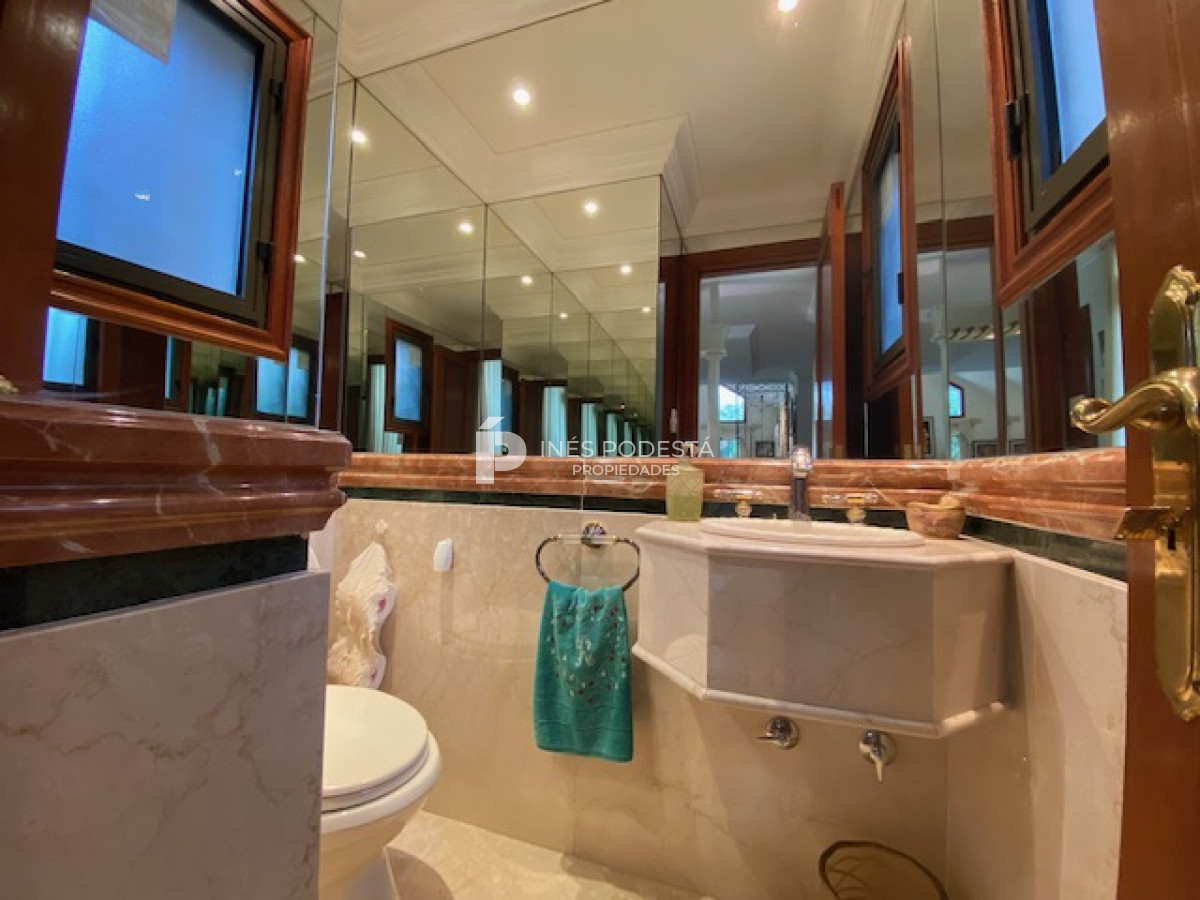 Casa ID.5327 - Venta y alquiler casa con 6 dormitorios a 100 mts mar 