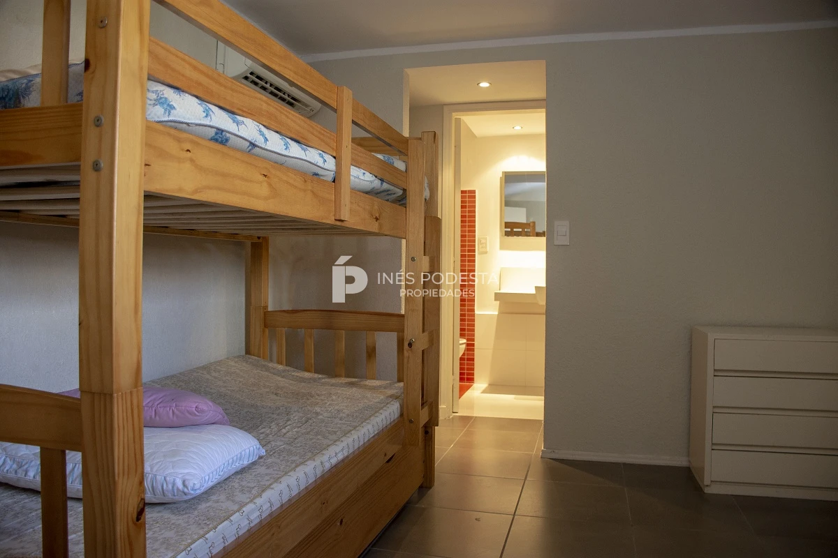 Casa ID.37375 - Alquiler casa de temporada, 7 dormitorios mansa Punta del Este