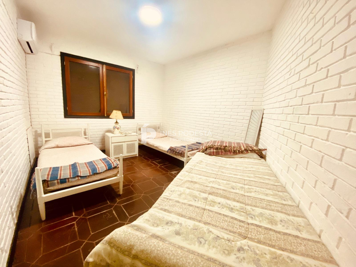 Casa ID.39062 - Alquiler y venta en mansa con 7 dormitorios