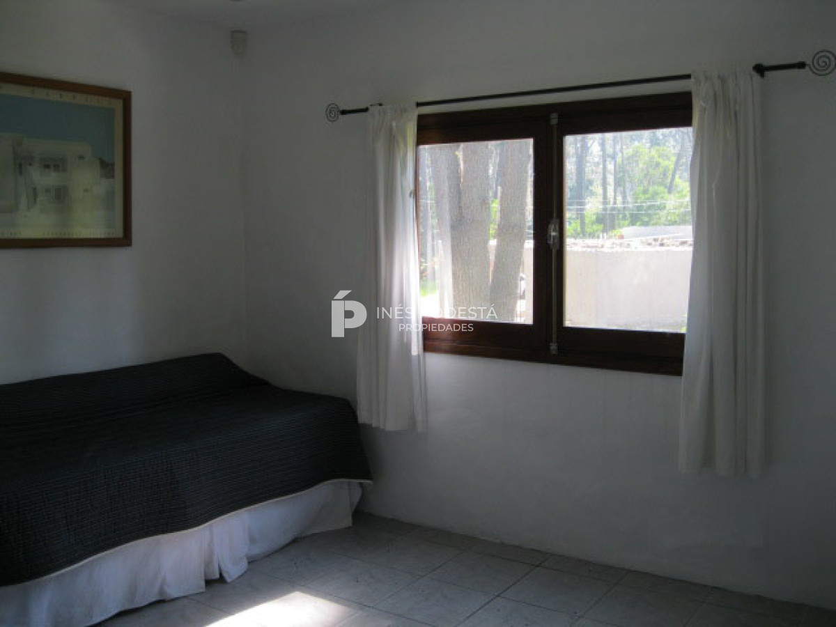 Casa ID.6033 - Pinares, 3 dormitorios a 500 mts de la rambla