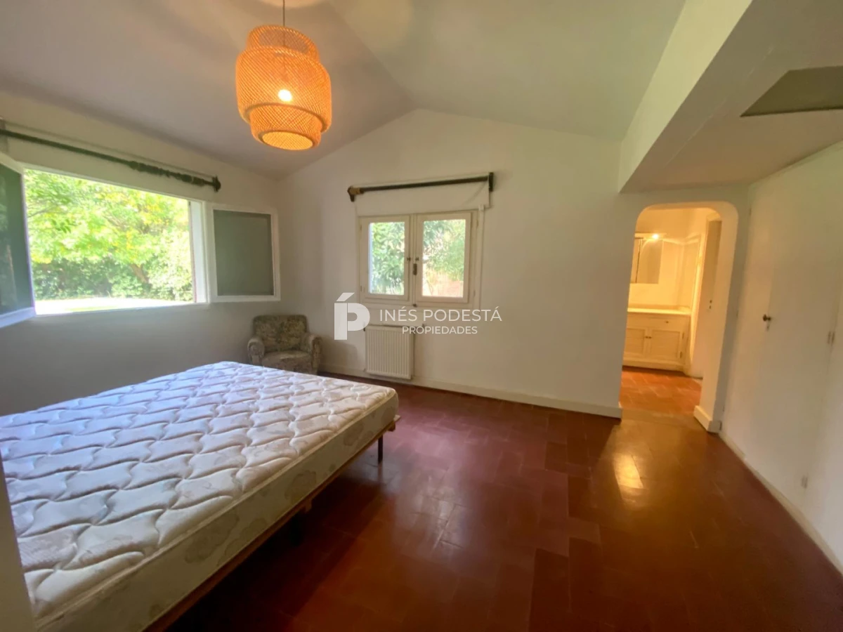 Casa ID.4647 - Venta casa con 4 dormitorios Punta del Este