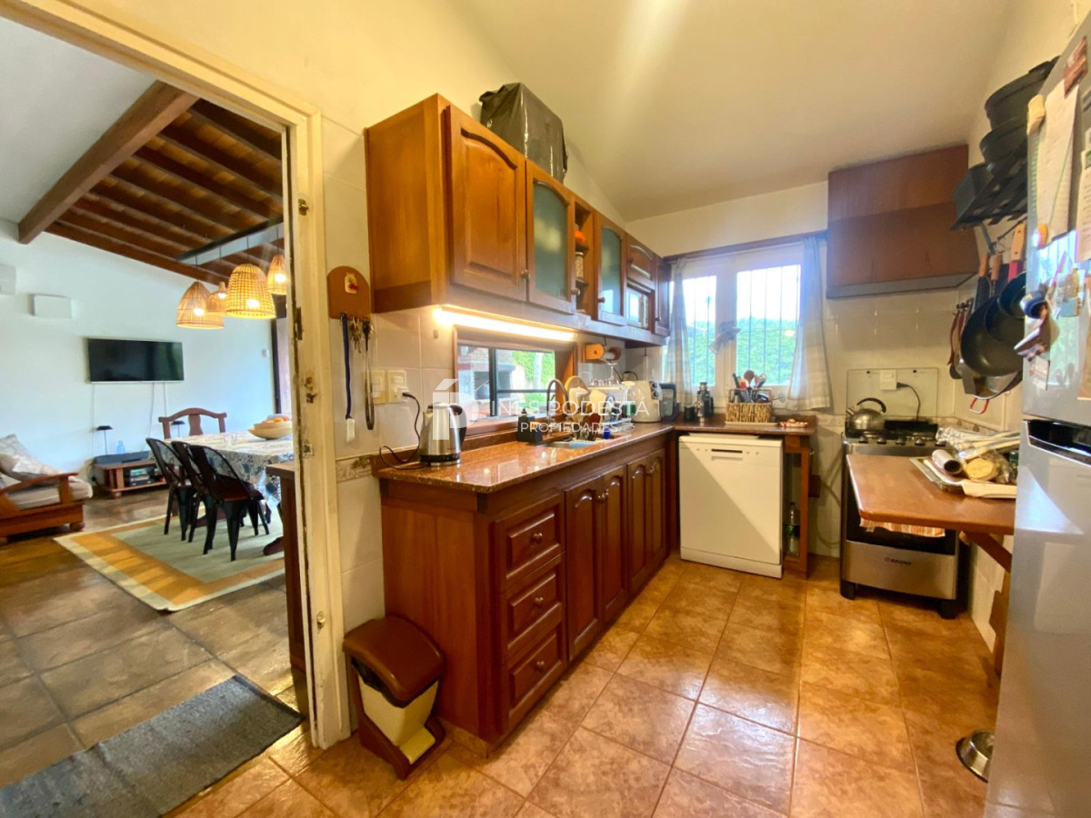 Casa ID.483 - Casa en Mansa de 3 dormitorios en alquiler de temporada