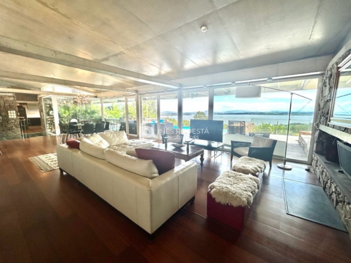 Casa ID.37266 - Venta casa con 4 suites