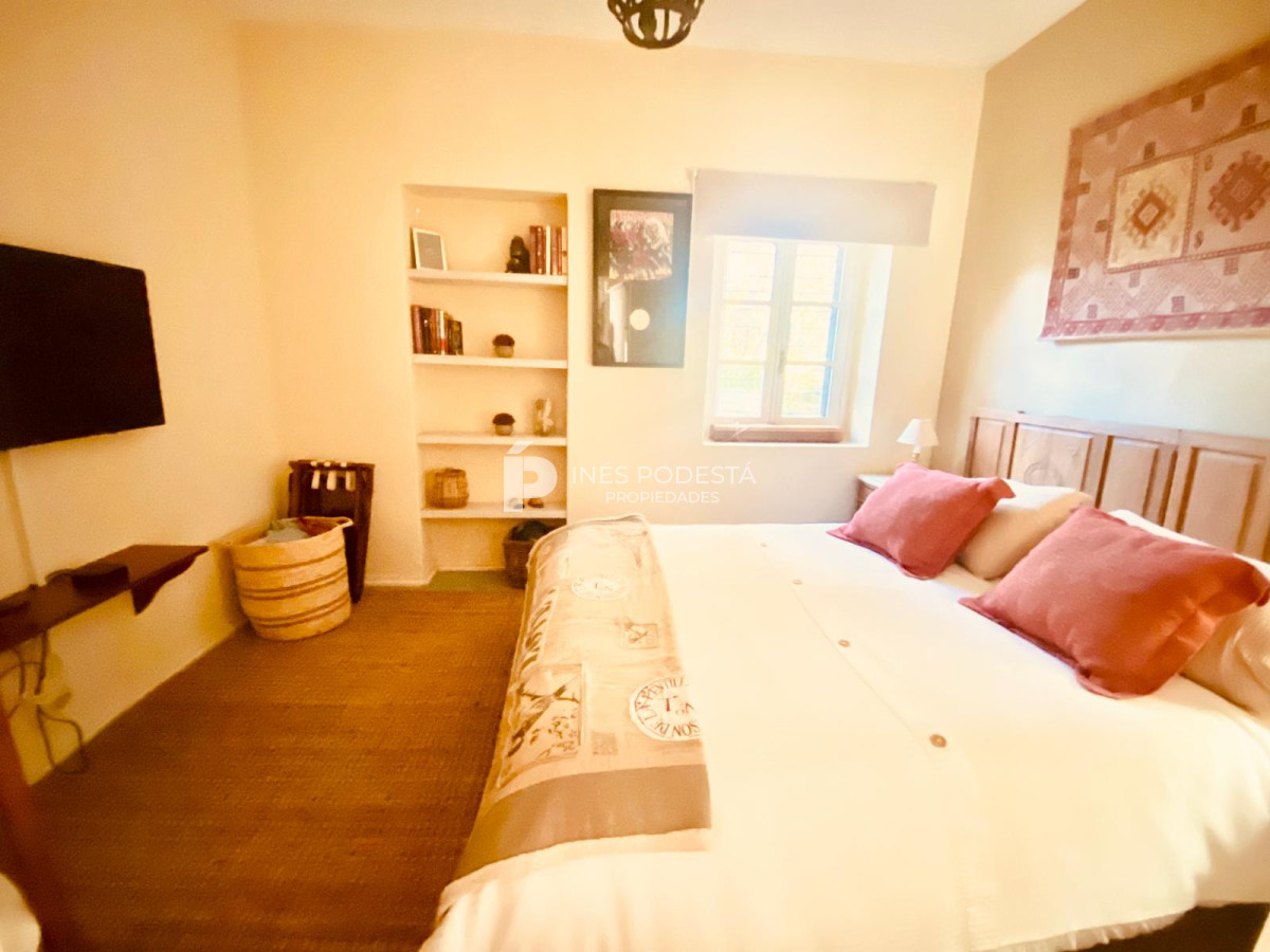 Casa ID.2112 - Alquiler en mansa 4 dormitorios y 3 baños 