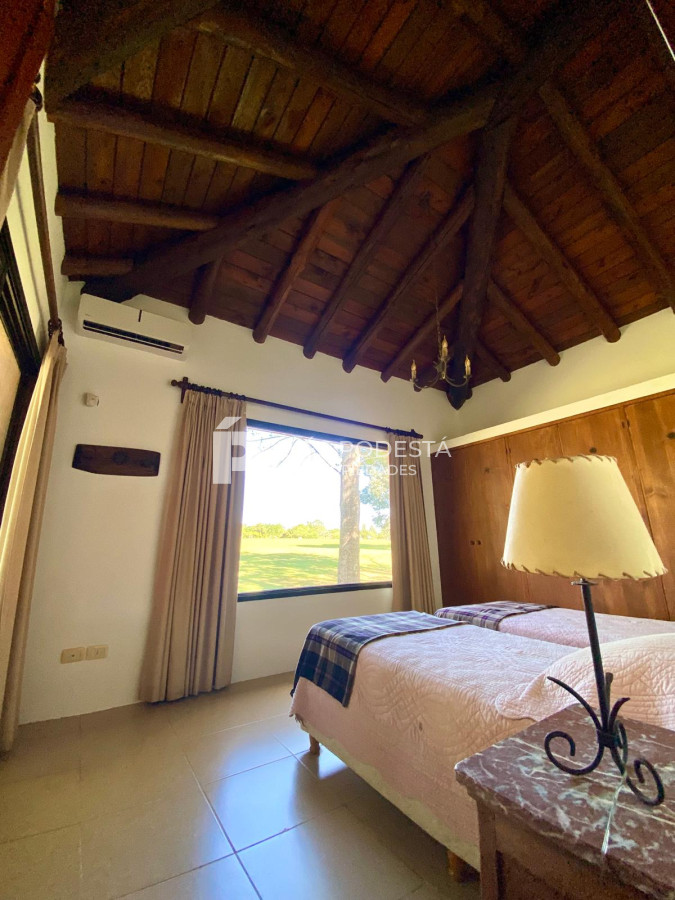 Casa ID.7337 - CASA EN VENTA EN BARRIO PRIVADO EL QUIJOTE 