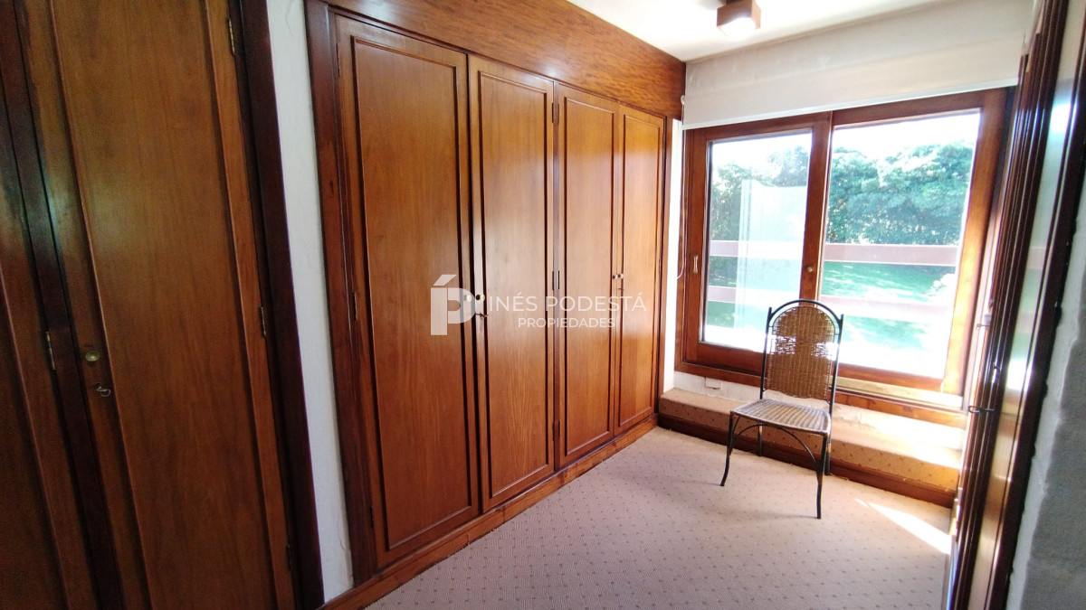 Casa ID.39070 - VENTA CASA EN PINARES 4 DORMITORIOS 