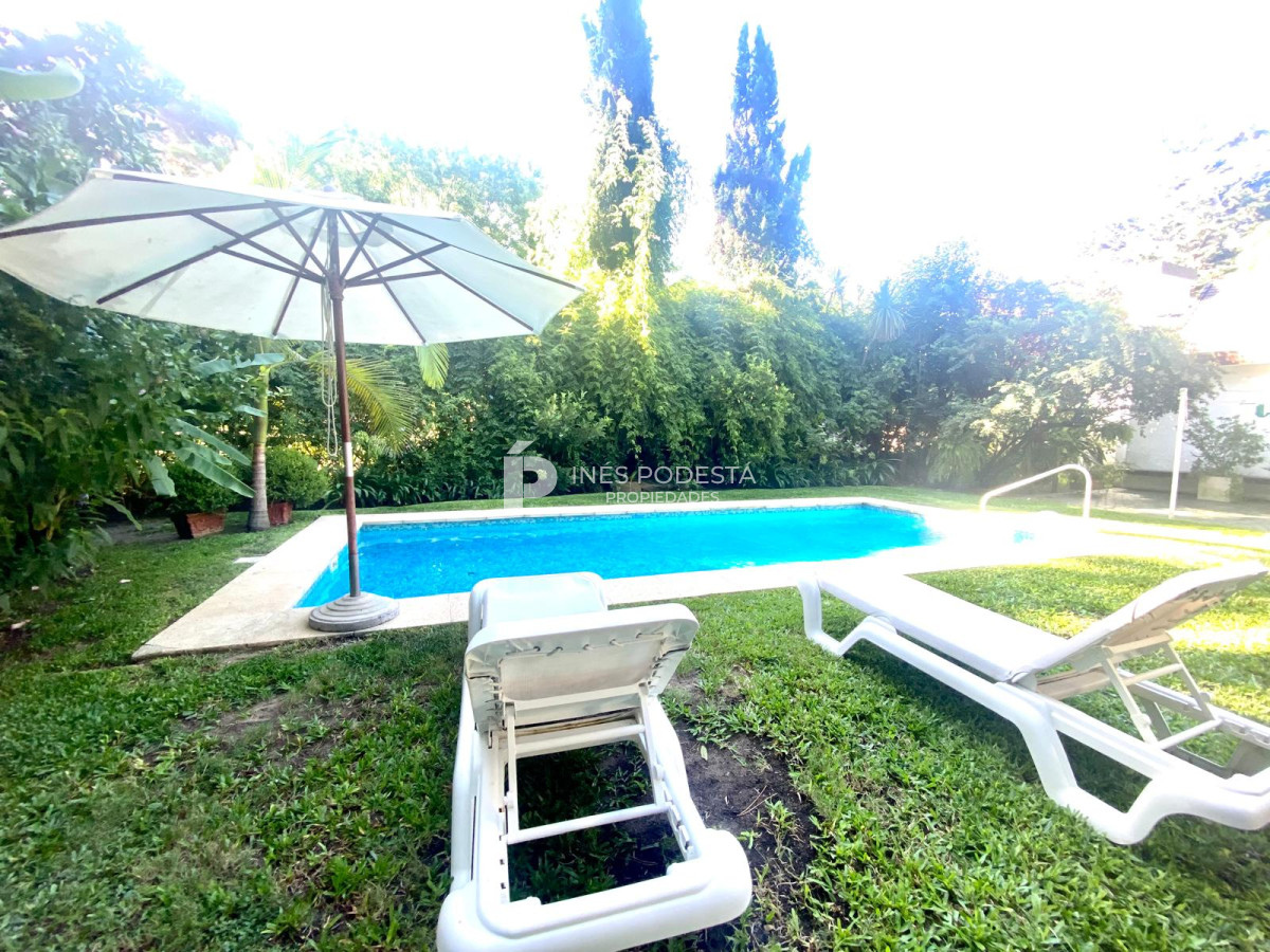 Casa ID.1973 - Venta en Cantegril 4 dormitorios y dependencia de servicio