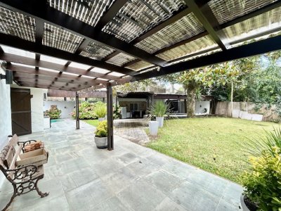 Venta en mansa con 4 dormitorios más 2 dormitorios exteriores