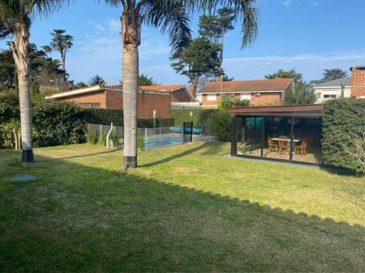 Alquiler San Rafael 4 dormitorios y piscina climatizada