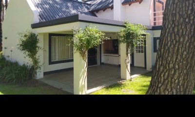 Casa en Venta Aidy Grill Brava Punta del Este