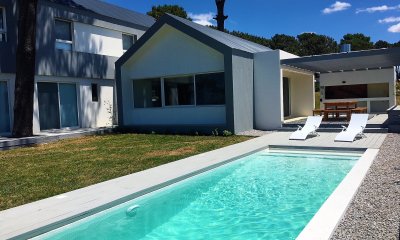 Alquiler y venta Pinares del Faro, José Ignacio, 5 dormitorios