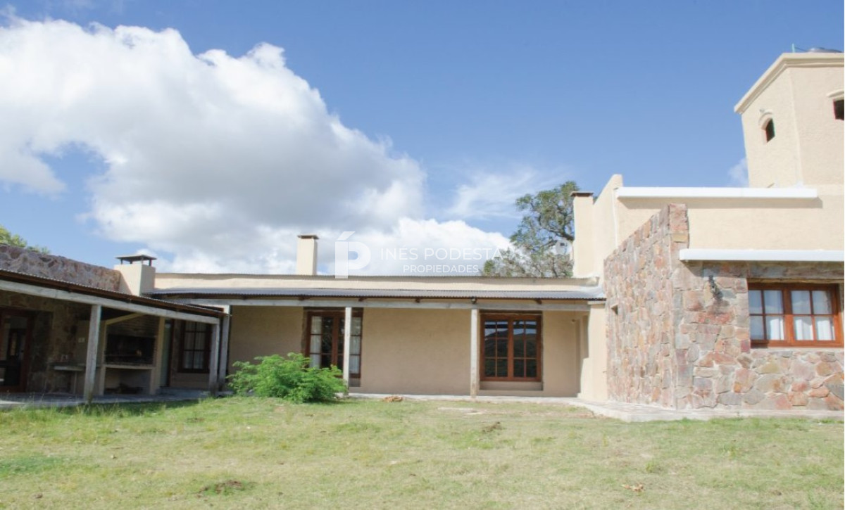 Chacra ID.37914 - Casa de Campo en Cumbres de Ramallo