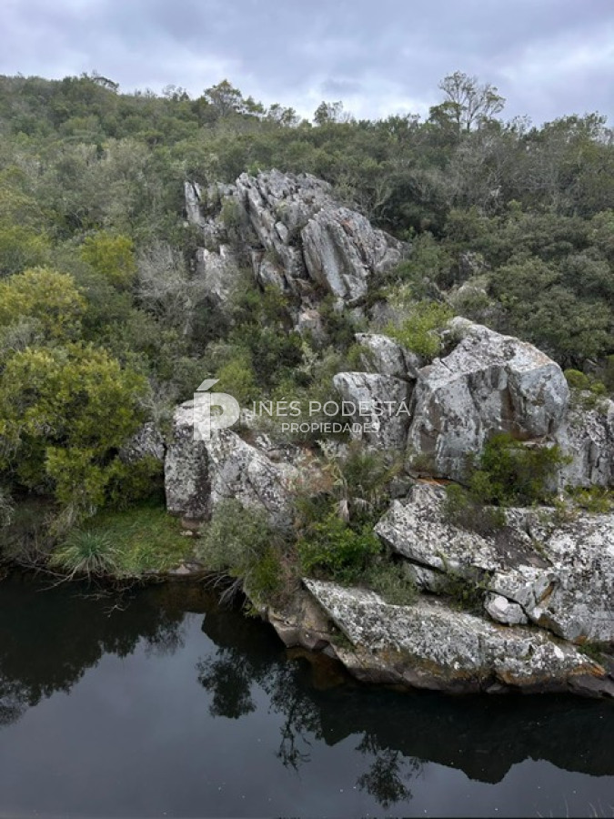 Campo Ref.41375 - Venta 44 hc con importante salto de agua  en Sierra de Carapé