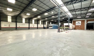 Venta o alquiler en Maldonado, único con 1700 m2 edificados