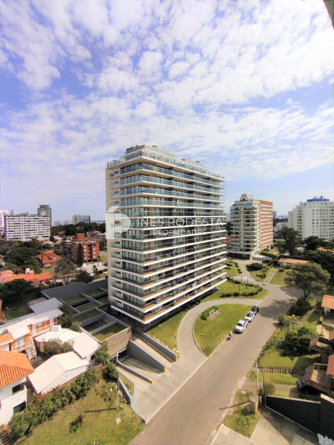 Apartamento ID.7351 - Apartamento en Venta, Brava, Punta del Este, 