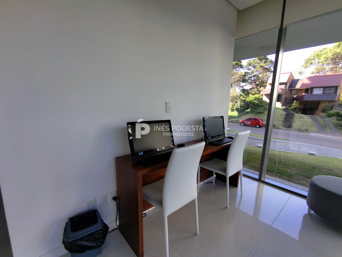 Apartamento ID.7351 - Apartamento en Venta, Brava, Punta del Este, 