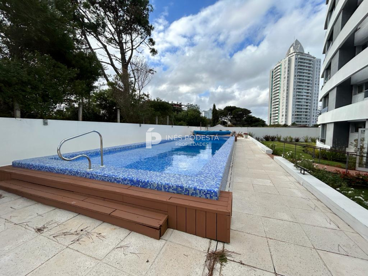 Apartamento ID.7233 - VENTA  Y ALQUILER 2 DORMITORIOS BRAVA PUNTA DEL ESTE