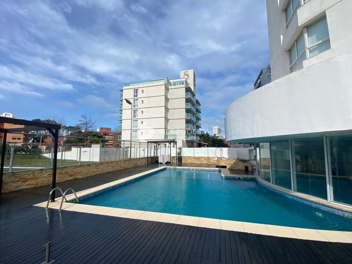 Apartamento ID.4477 - VENTA APARTAMENTO MANSA 3 DORMITORIOS 