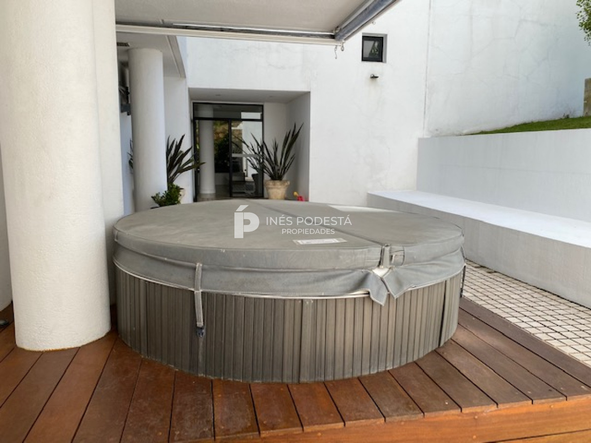 Apartamento ID.7297 - Brava frente al mar, 2 suites más dependencia de servicio