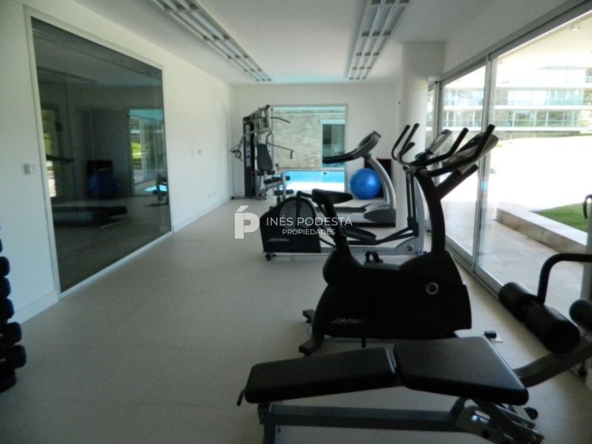 Apartamento ID.40192 - VENTA APARTAMENTO EN BRAVA DE 3 DORMTIROIOS PUNTA DEL ESTE