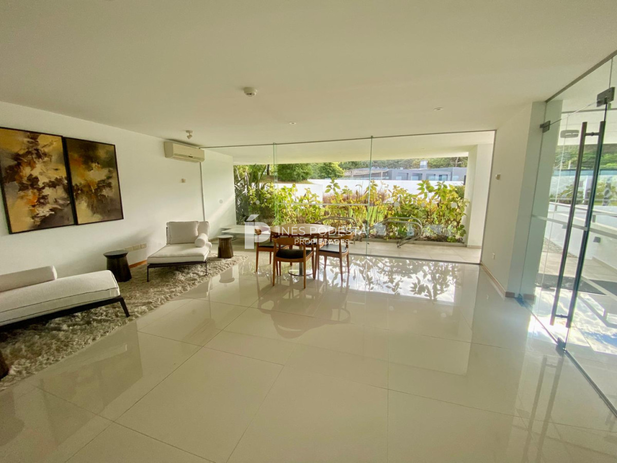 Apartamento ID.42268 - Venta departamento con 3 suites