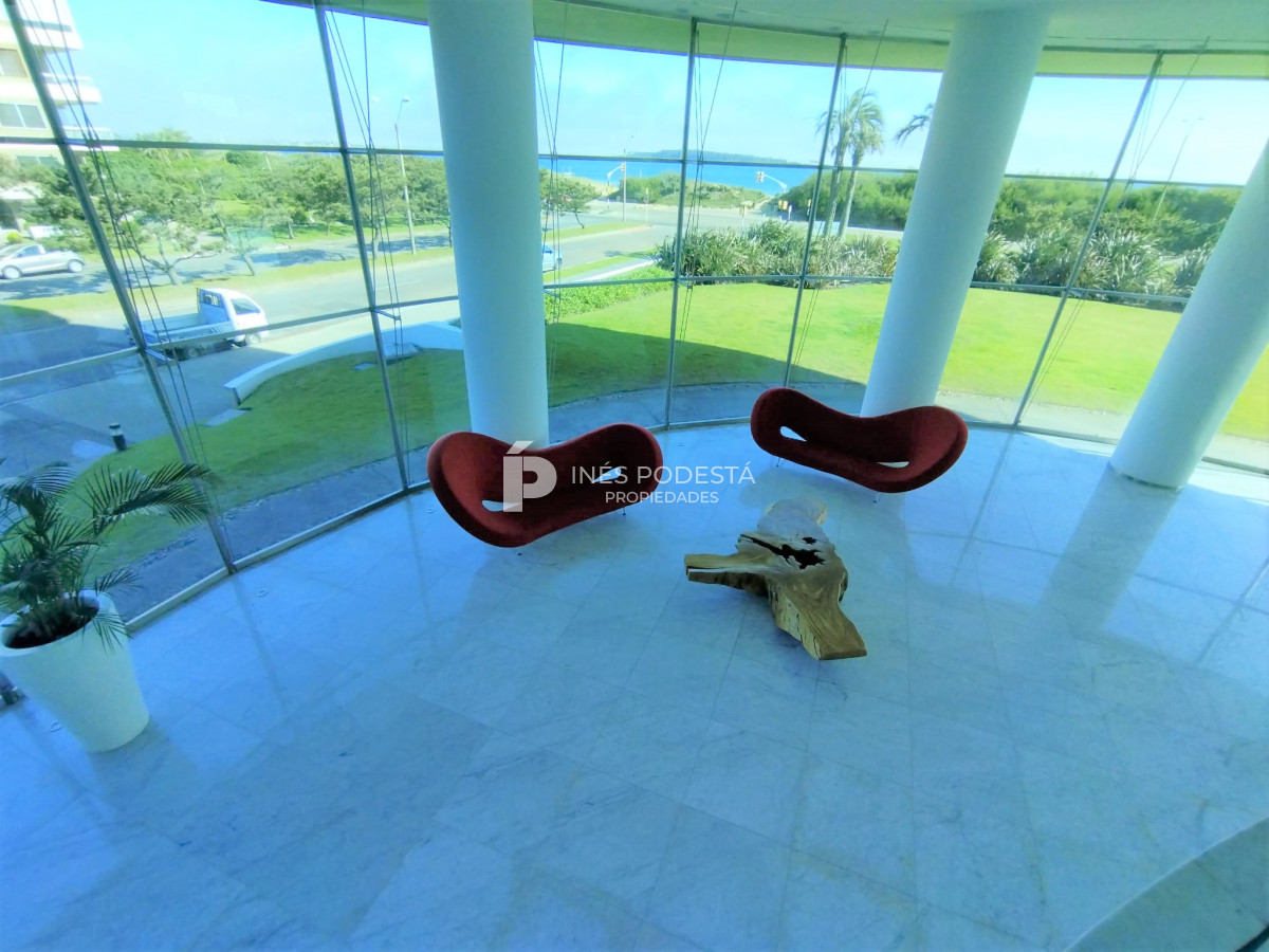 Apartamento ID.3674 - Edificio Aquarela con gran vista a la isla y al atardecer