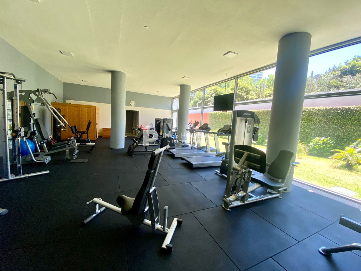 Apartamento ID.2012 - Apartamento en Alquiler, Brava, Punta del Este, 3 Dormitorios