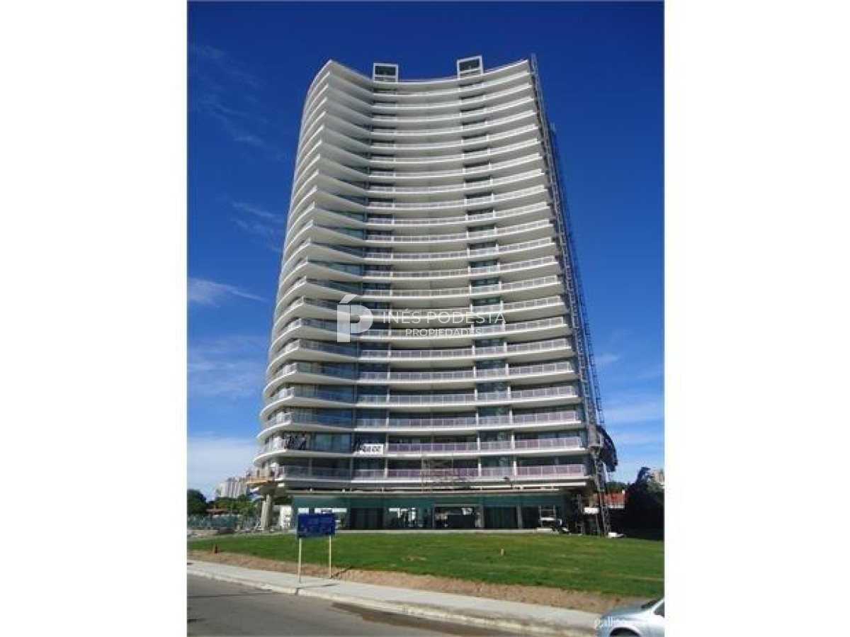 Apartamento ID.40099 - Apartamento en Mansa de 2 dormitorios Punta del este